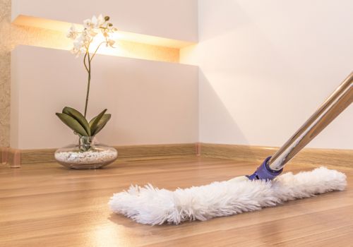 Kinh nghiệm lau nhà sạch - mẹo tẩy các vết bẩn cứng đầu