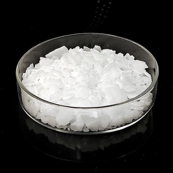 Sodium Hydroxide trong hóa chất tẩy dầu mỡ thực phẩm